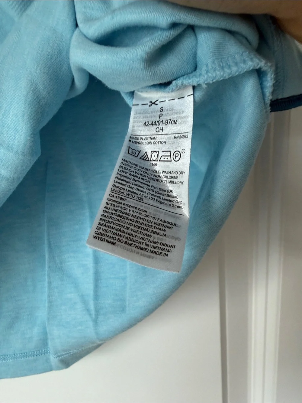 Banana Republic Men’s Sky Blue Polo